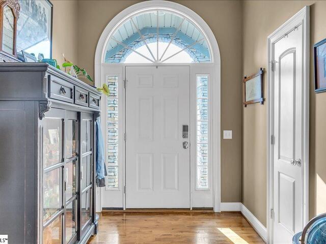 Photo of 14 Manorwood Court