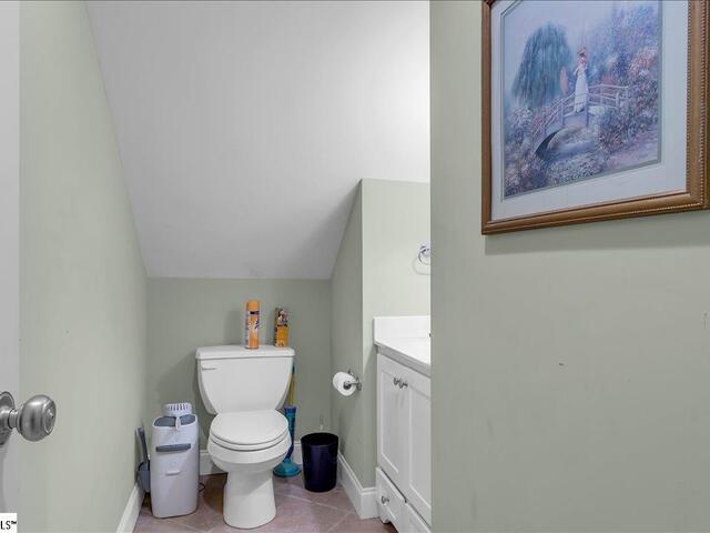 Photo of 14 Manorwood Court