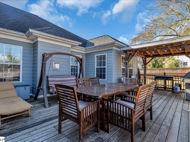 Photo of 14 Manorwood Court