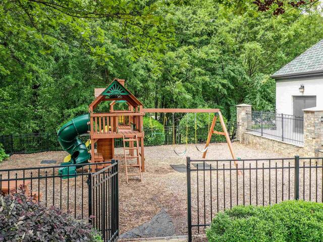 Photo of 304 Chamblee Boulevard