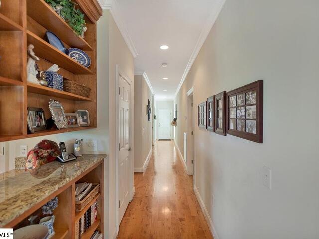 Photo of 1024 North Shore Drive