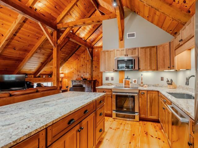 Photo of 201 Plumley Summit Road