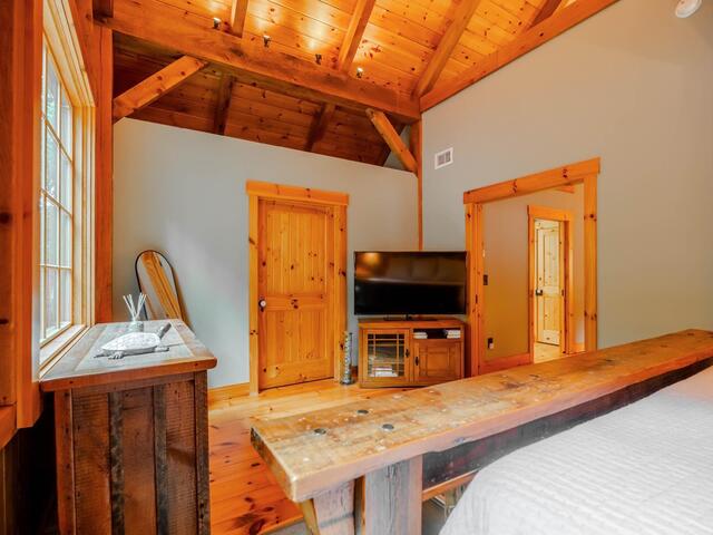 Photo of 201 Plumley Summit Road