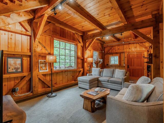 Photo of 201 Plumley Summit Road