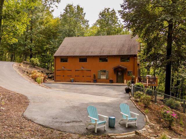 Photo of 201 Plumley Summit Road