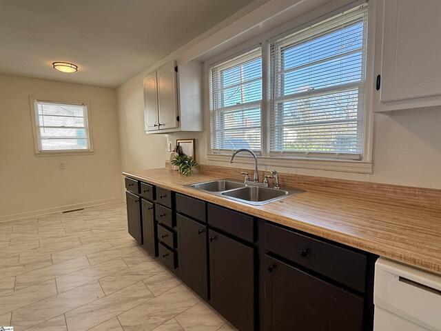 Photo of 105 Tyler Court