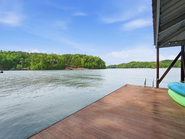 Photo of 320 Knollwood Drive