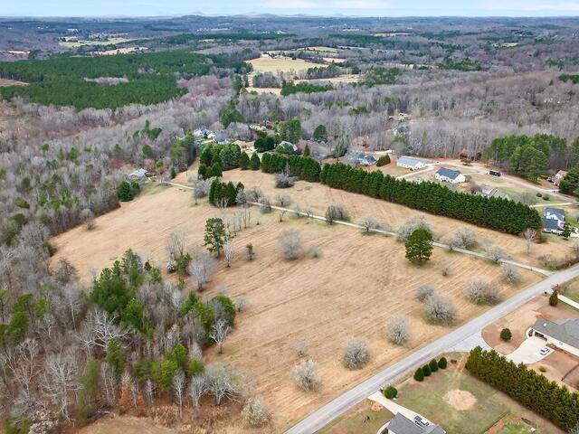 Photo of 524 Hendricks Road