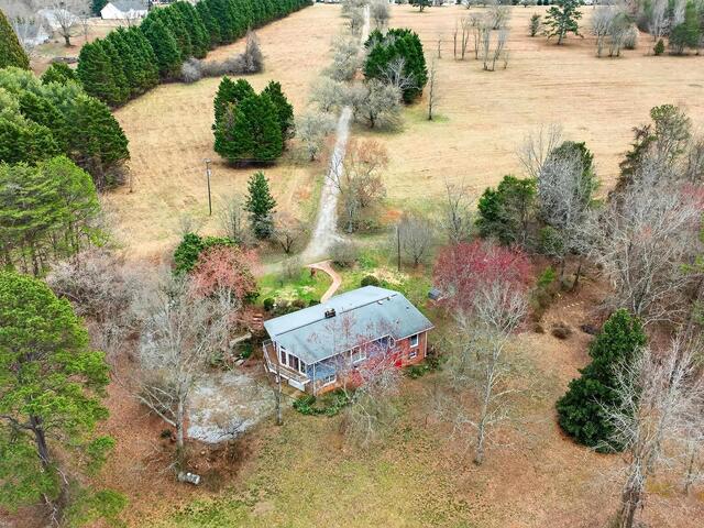 Photo of 524 Hendricks Road