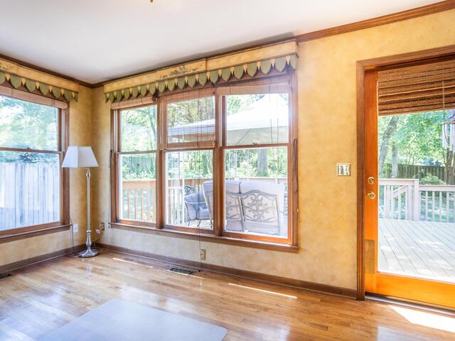 Photo of 306 Cottonwood Court