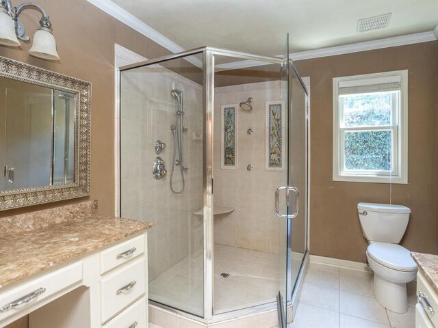 Photo of 306 Cottonwood Court