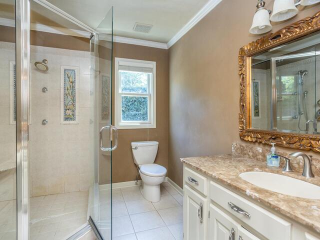 Photo of 306 Cottonwood Court