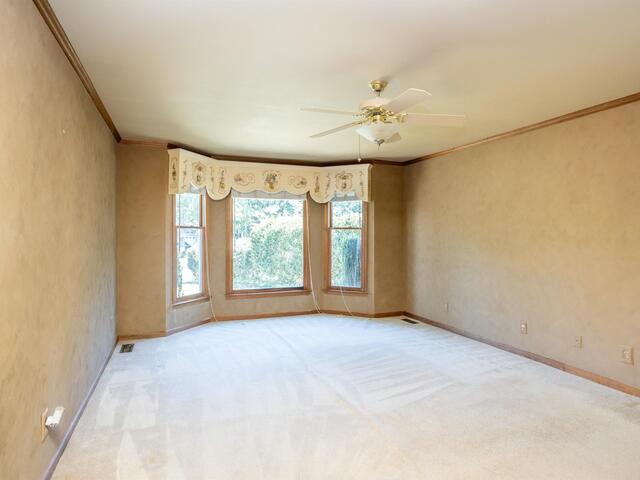 Photo of 306 Cottonwood Court