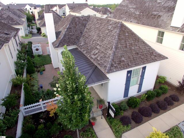 Photo of 6 Bristow Drive