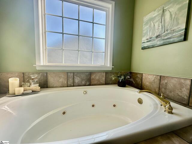 Photo of 215 Savannah Drive