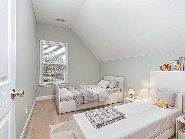 Photo of 215 Savannah Drive