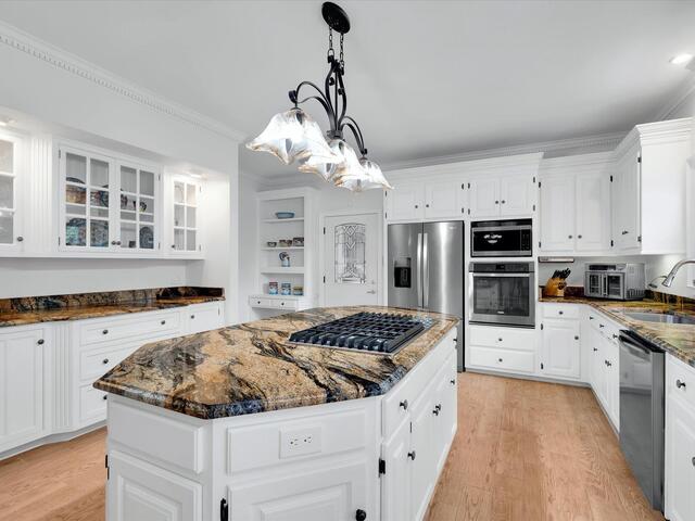 Photo of 201 Wiltshire Court