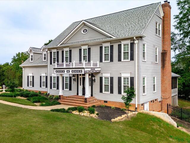 Photo of 201 Wiltshire Court