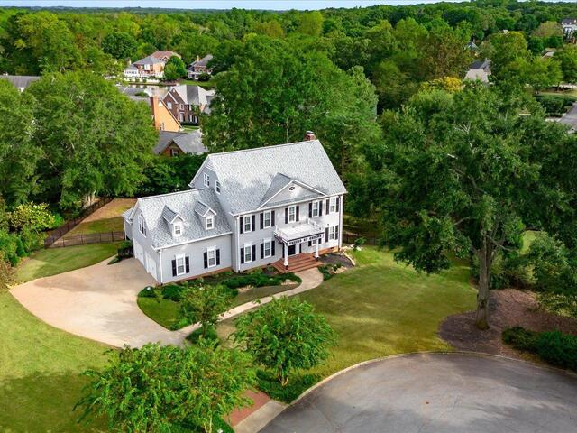 Photo of 201 Wiltshire Court