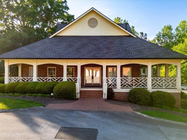 Photo of 201 Wiltshire Court