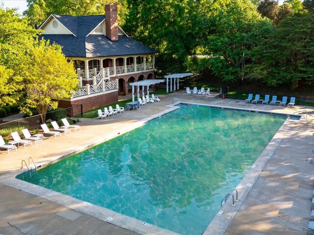 Photo of 201 Wiltshire Court