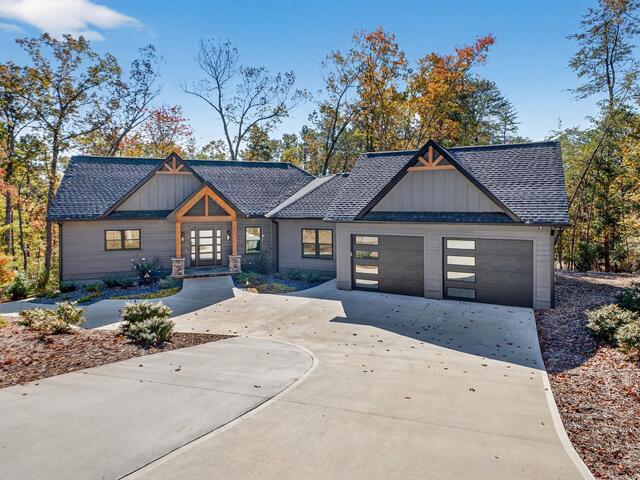 Photo of 709 Keowee Bay Circle