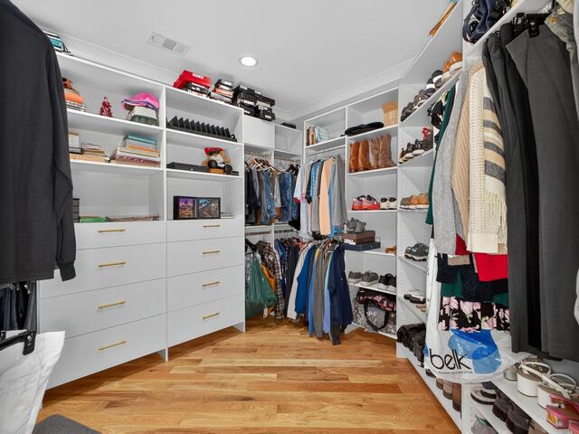 Photo of 709 Keowee Bay Circle