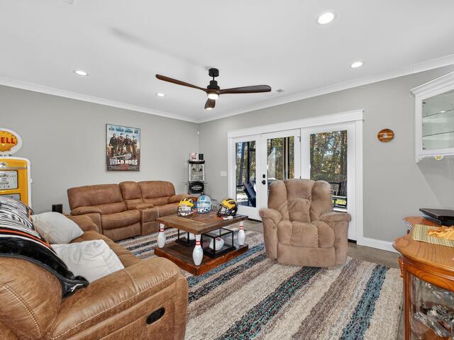 Photo of 709 Keowee Bay Circle