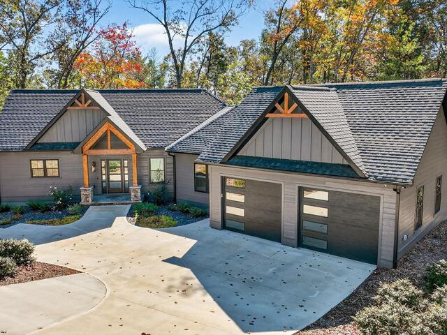 Photo of 709 Keowee Bay Circle