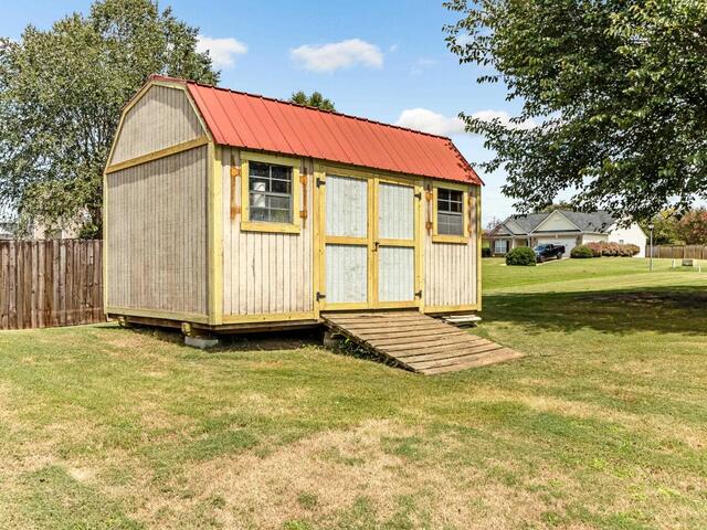 Photo of 570 Carey Drive