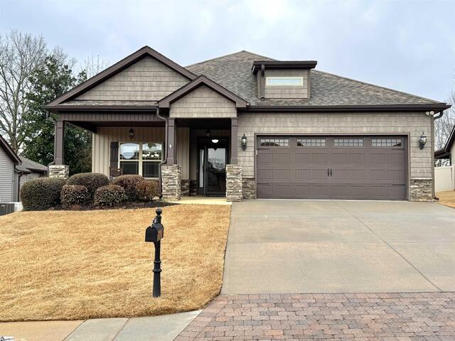 Photo of 305 Linden Hall Lane