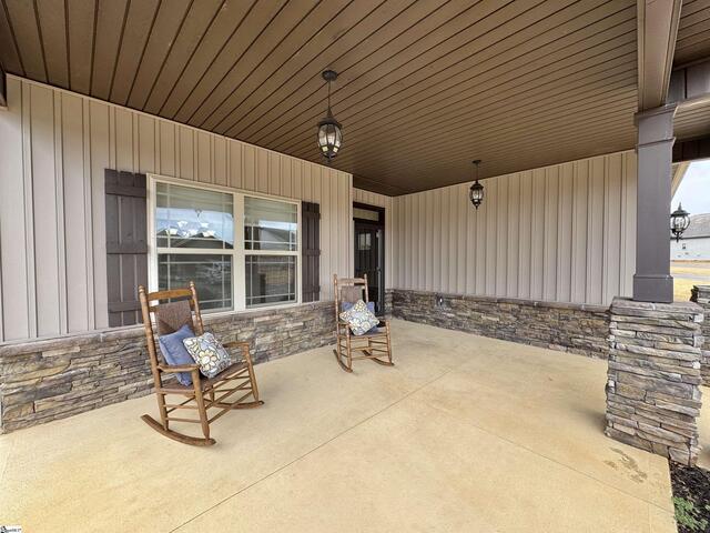 Photo of 305 Linden Hall Lane