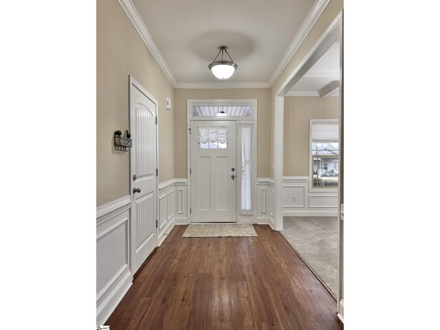 Photo of 305 Linden Hall Lane