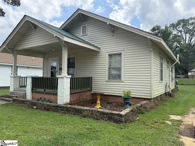 Photo of 184 cypress Street