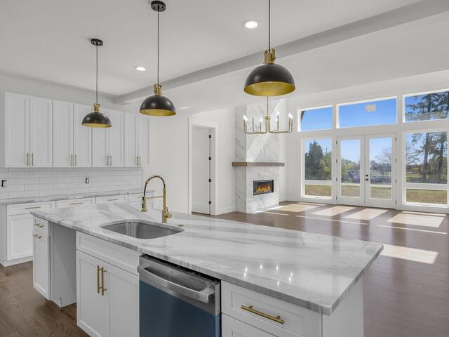 Photo of 8 Village Crest Drive
