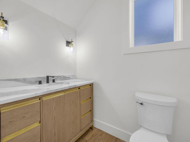 Photo of 8 Village Crest Drive