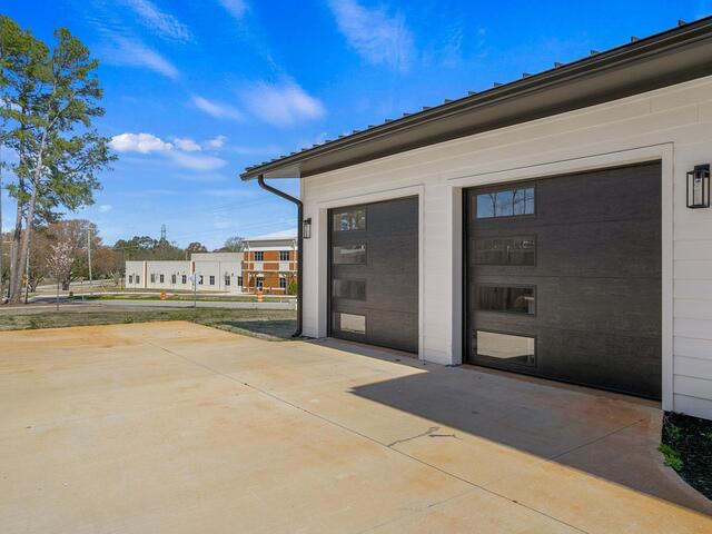 Photo of 8 Village Crest Drive