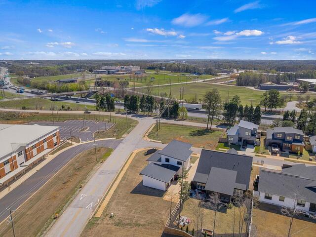Photo of 8 Village Crest Drive