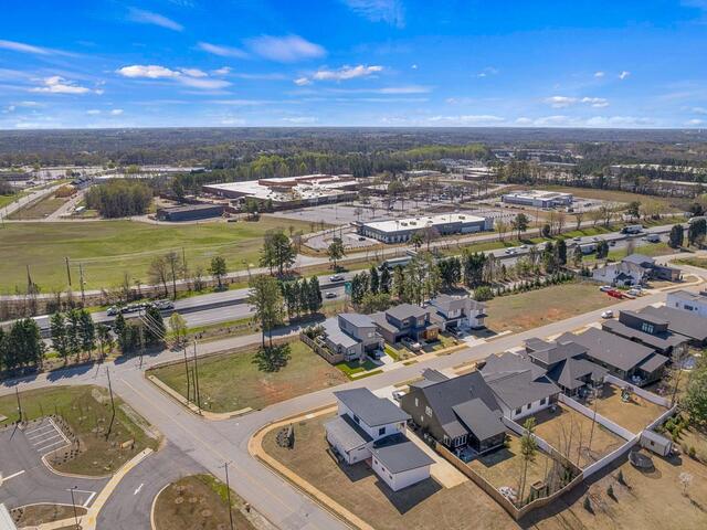 Photo of 8 Village Crest Drive