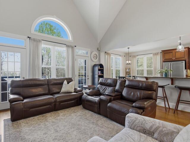 Photo of 194 Yacht Drive