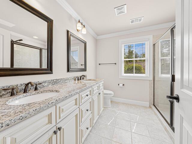 Photo of 330 Belle Oaks Drive