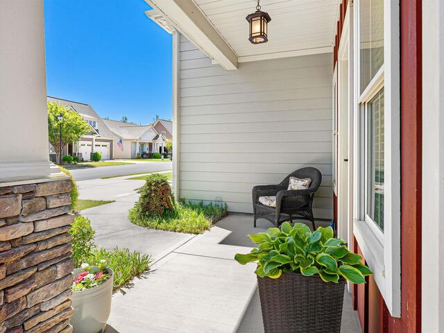 Photo of 330 Belle Oaks Drive