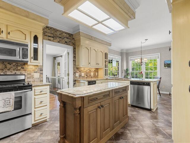 Photo of 401 Four Lakes Drive