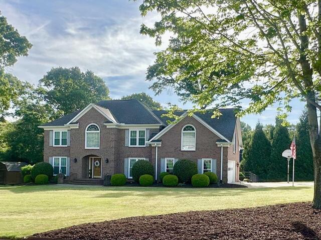 Photo of 110 W Killarney Lake