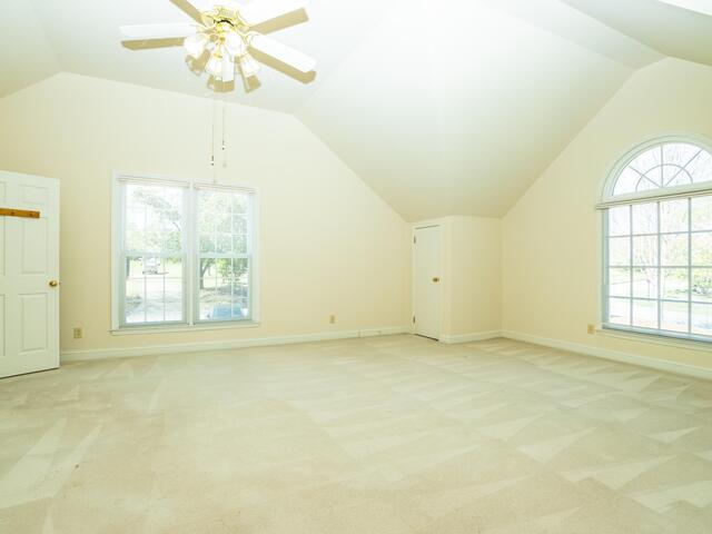 Photo of 110 W Killarney Lake