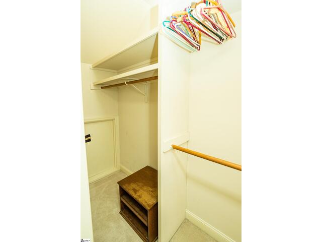 Photo of 110 W Killarney Lake