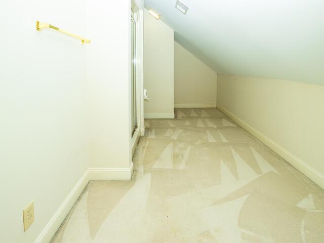 Photo of 110 W Killarney Lake