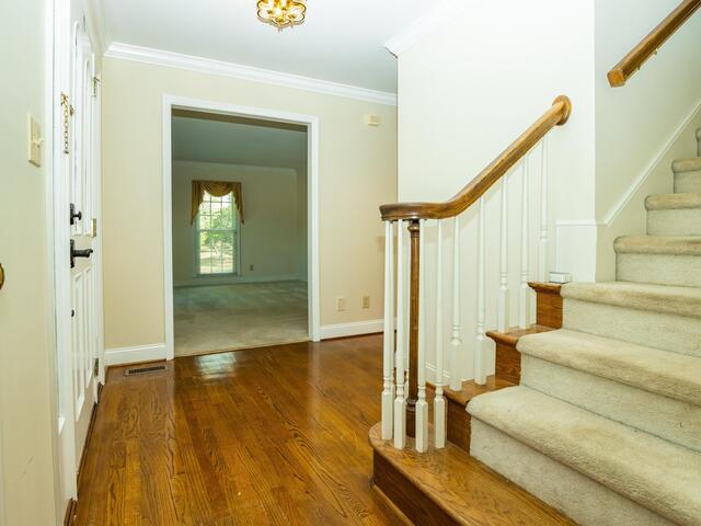 Photo of 110 W Killarney Lake