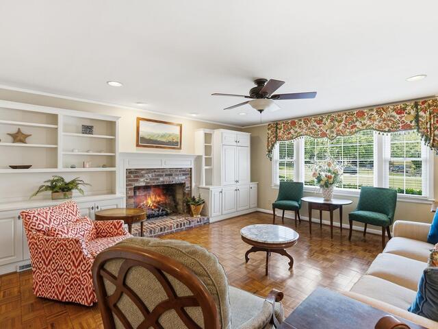 Photo of 803 Parkins Mill Road
