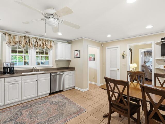 Photo of 803 Parkins Mill Road
